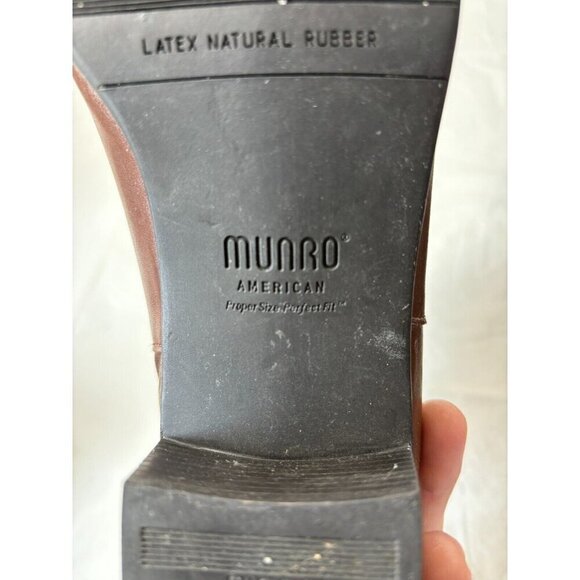 Munro Womens Shari Boot Size 9.5 Brown Leather Chelsea Bootie Block Heel Pull On - Picture 12 of 13